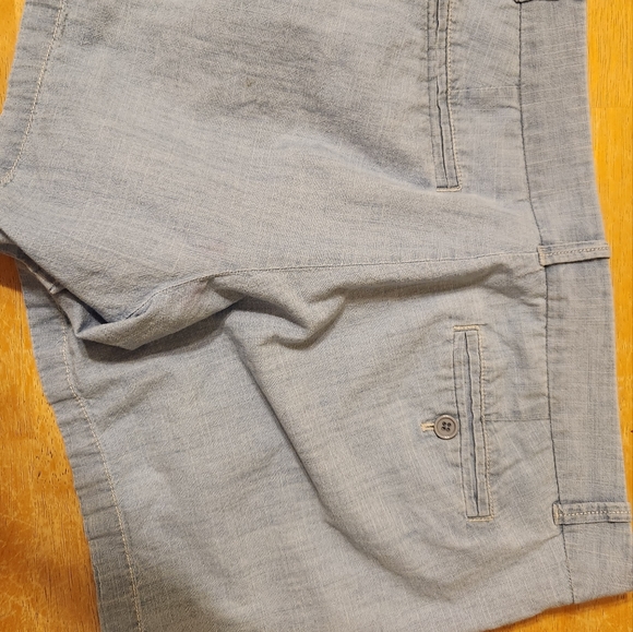 J.Crew Factory Women's 5" Classic Chino Short (Light Blue, Size 12) - Picture 2 of 3